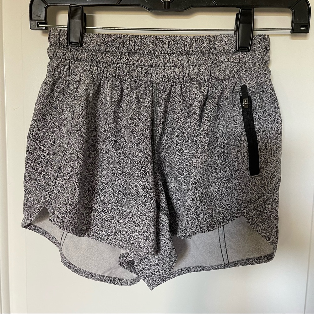 Lululemon grey/white shorts - size 4